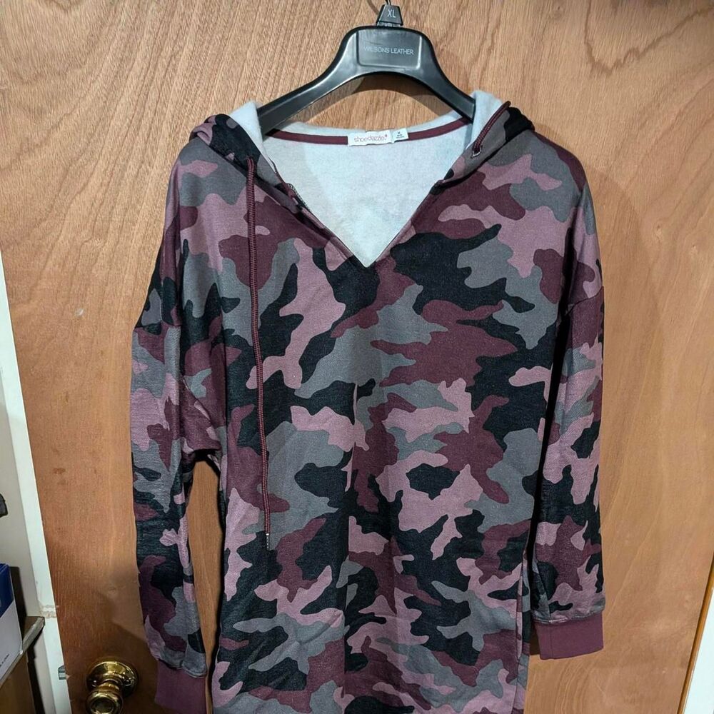Shoe Dazzle Men's multi Hoodie